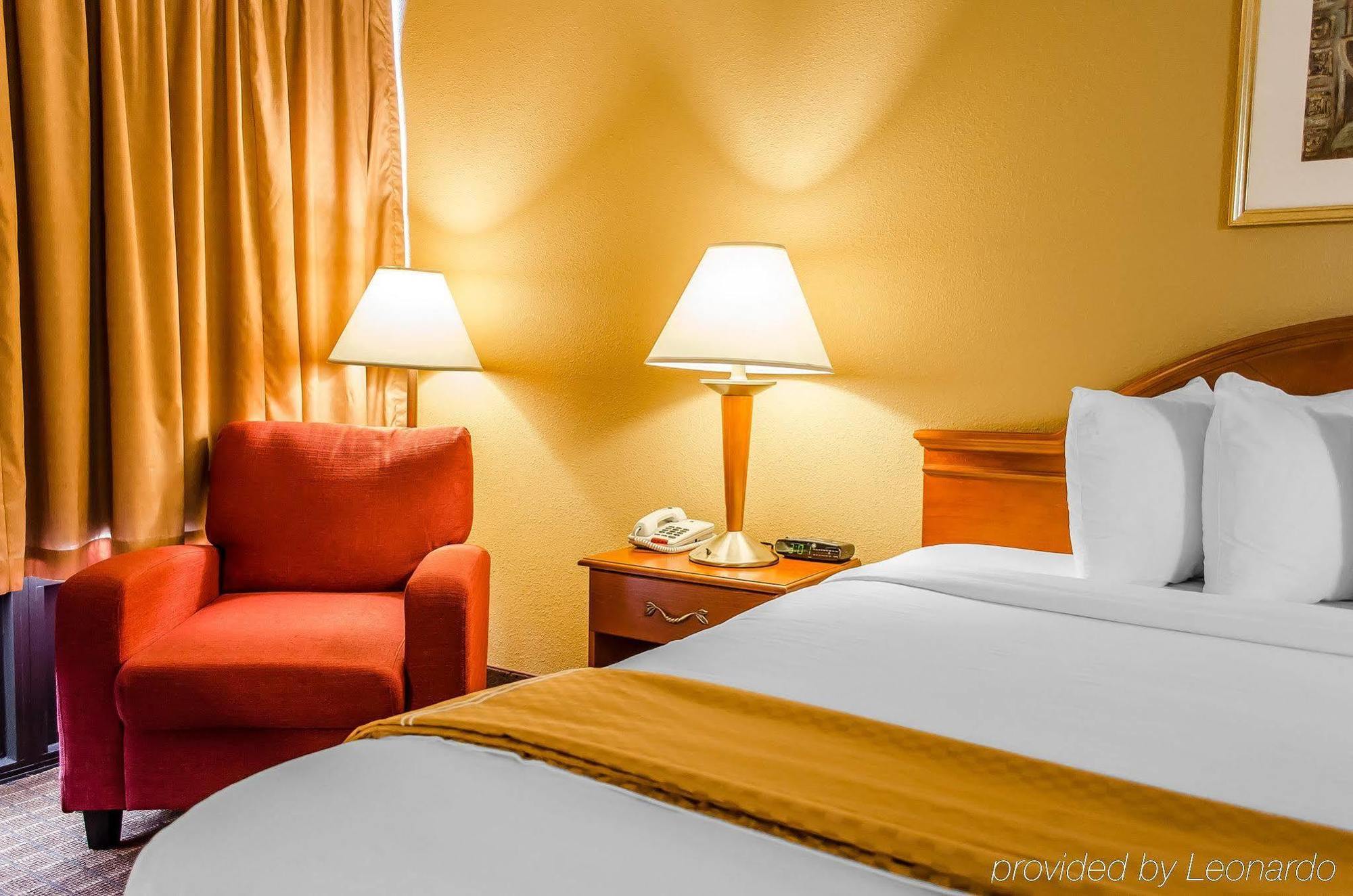 Holiday Inn Express - Allentown North By Ihg Exterior photo
