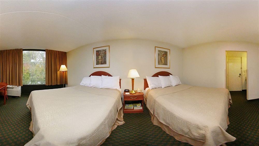 Holiday Inn Express - Allentown North By Ihg Exterior photo